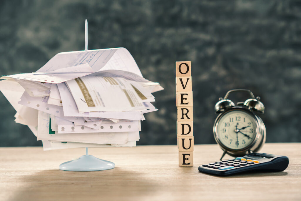 Advice for Managing Late Payments as a Small Business Owner managing late payment