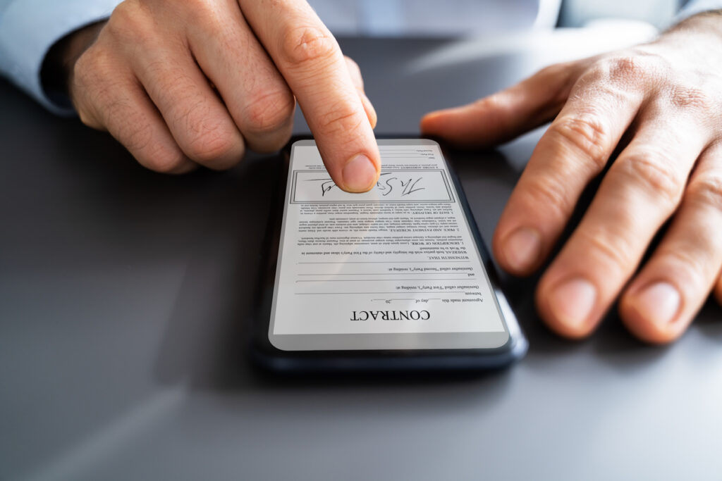 Digital Signature On Contract Document Online Using Smartphone