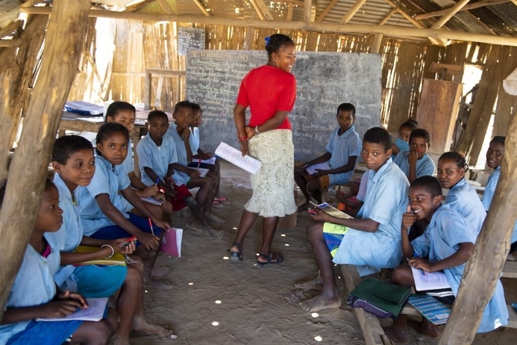 Making a difference in Madagascar Children and teacher at Sarisambo school