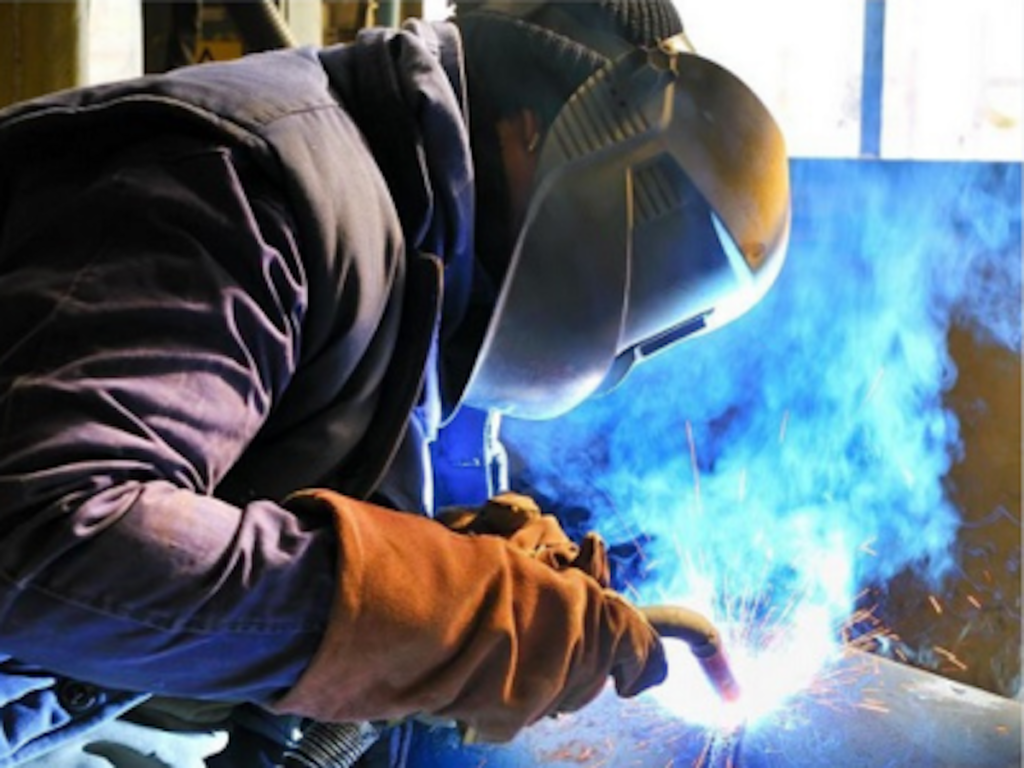 ECITB’s e-learning platform makes a difference for A & L Mechanical A&L working on pipework in the water industry