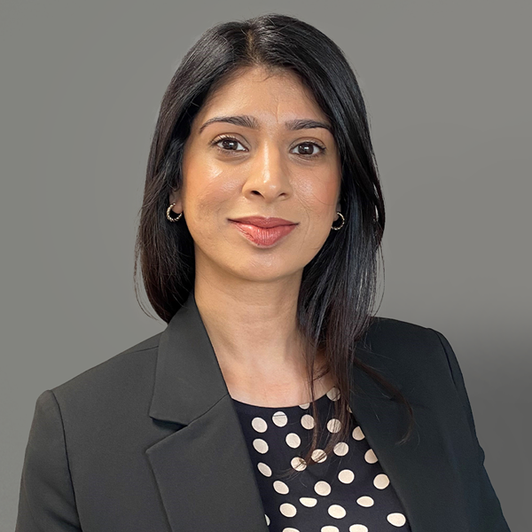 Nefeesa Hussain, Solicitor in WSP Solicitors' Corporate Team