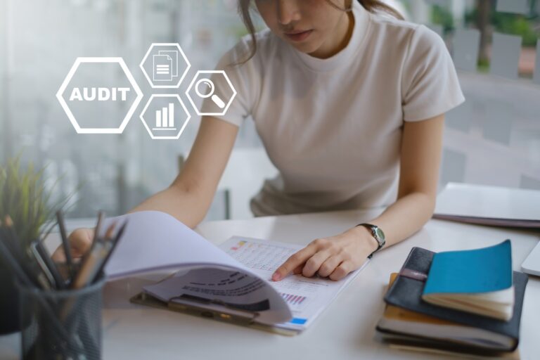 Company Audits © Worawee Meepian | Dreamstime.com