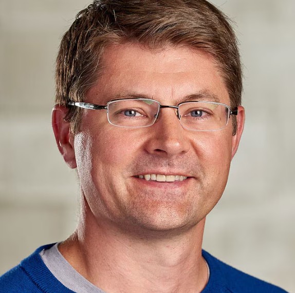 Simon Worsfold, In-house Economist, Intuit